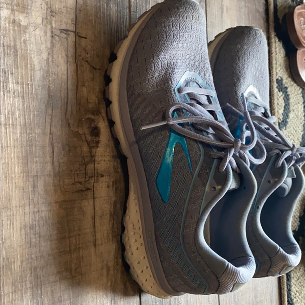 Brooks ghost